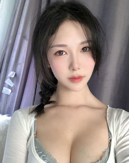 娇妻被老民工玩得呻吟_1080P高清完整版播放