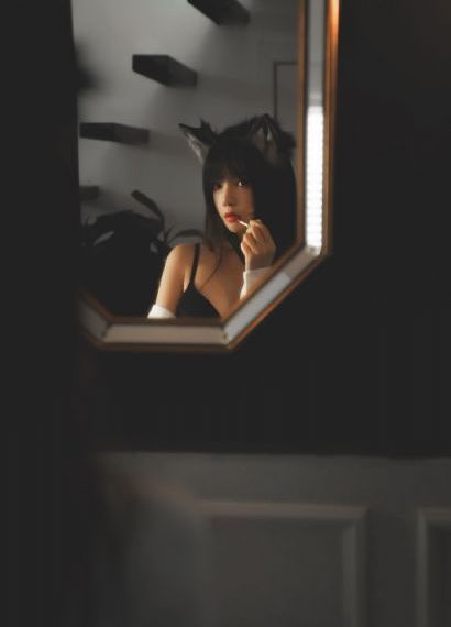 国产乱人伦偷精品视频色欲_720高清完整版